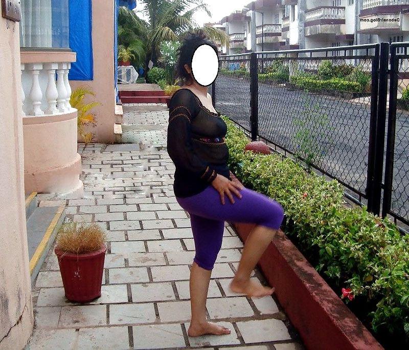 8P Indian Aunty 165