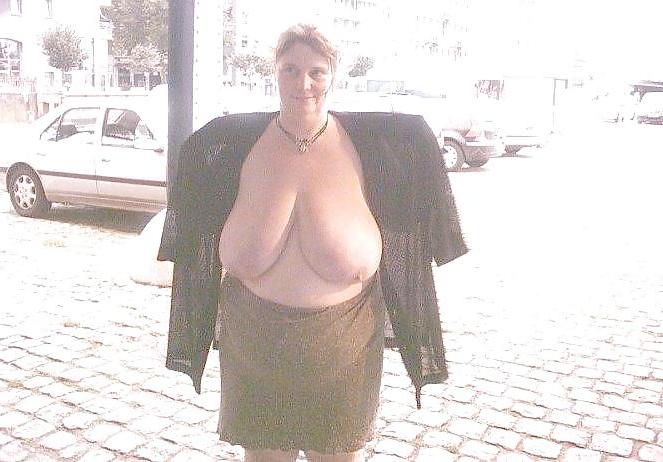 25P Big Women have Big Boobs