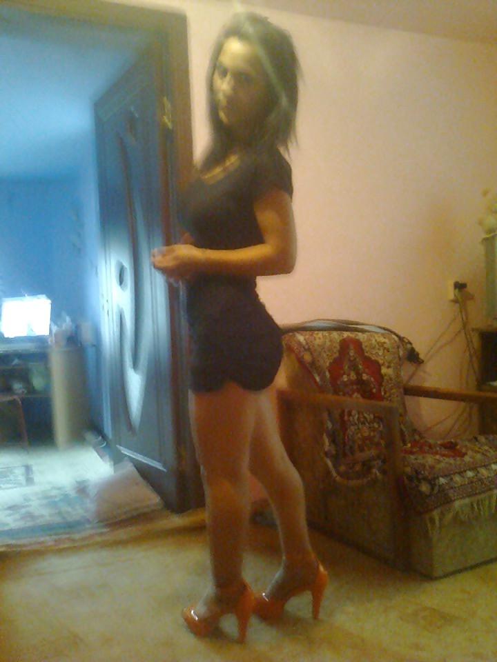 7P UNA RAGAZZA TETTONA BUSTY FRIEND 