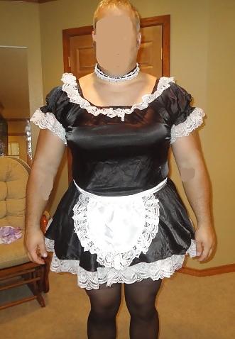 17P Sissy Maid