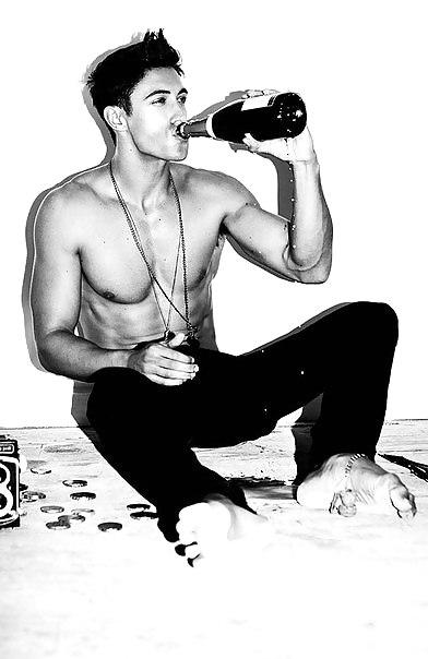 7P Photo young gay erotica