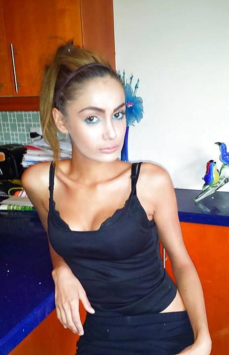 25P Young persian slut 