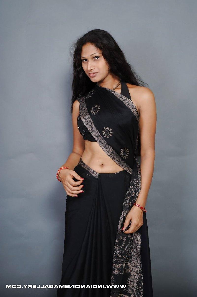 25P Indian traditional exposing
