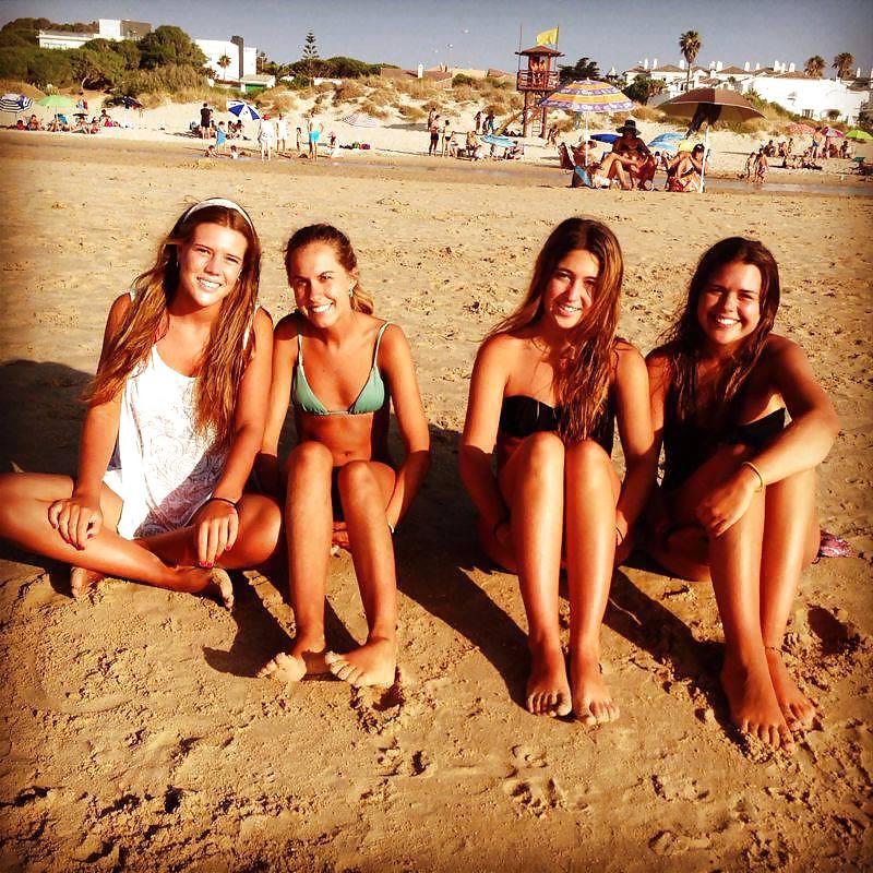 25P Spanish Chicas Vol.1