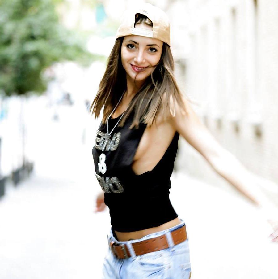 25P Spanish Chicas Vol.1