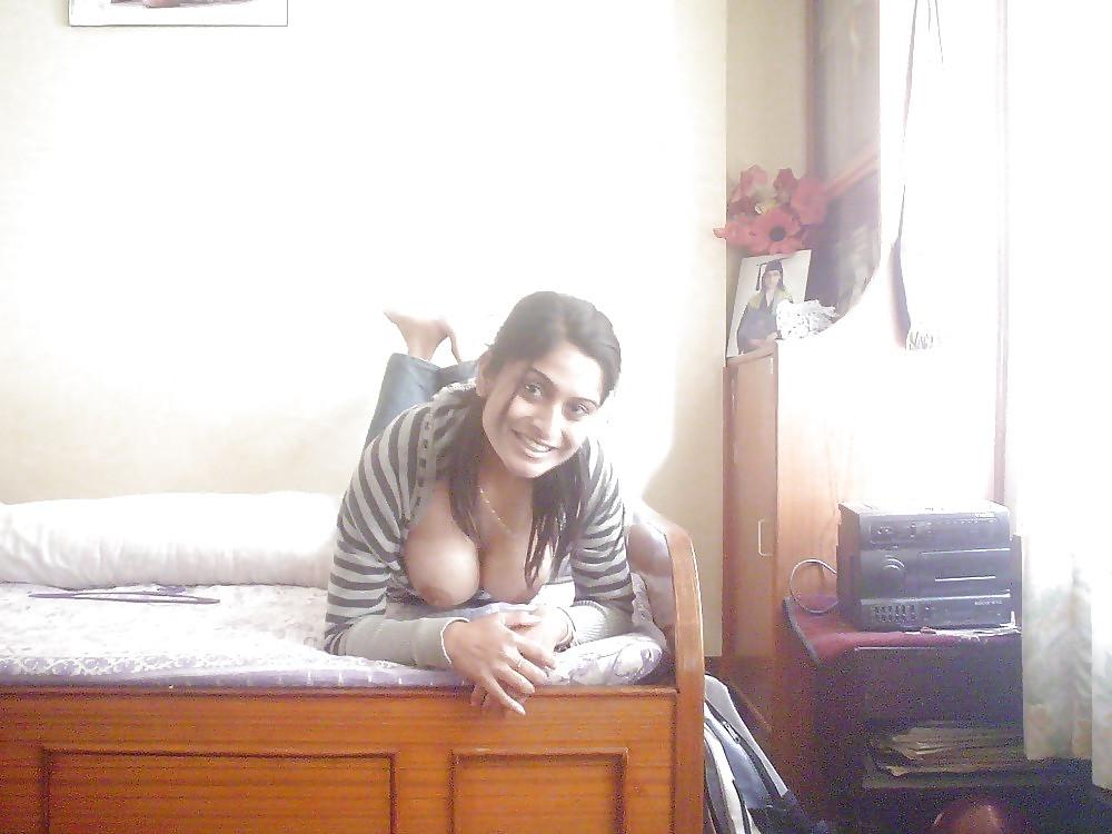 25P Indian Boobs Lover
