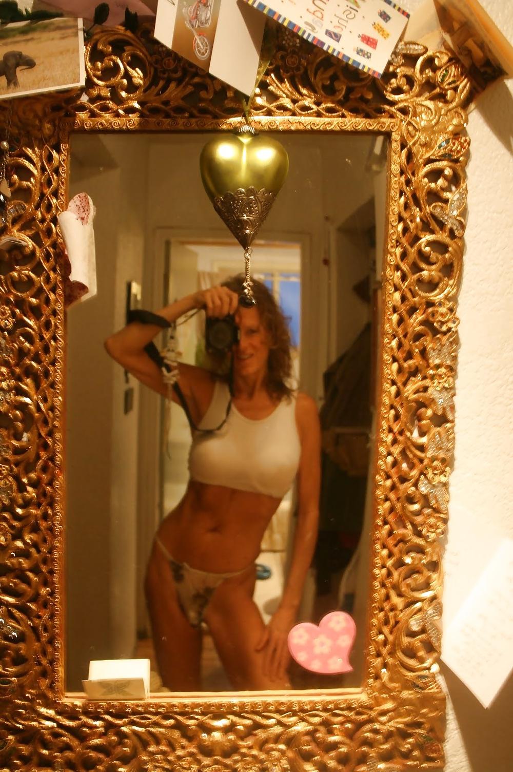 25P Creampie girls
