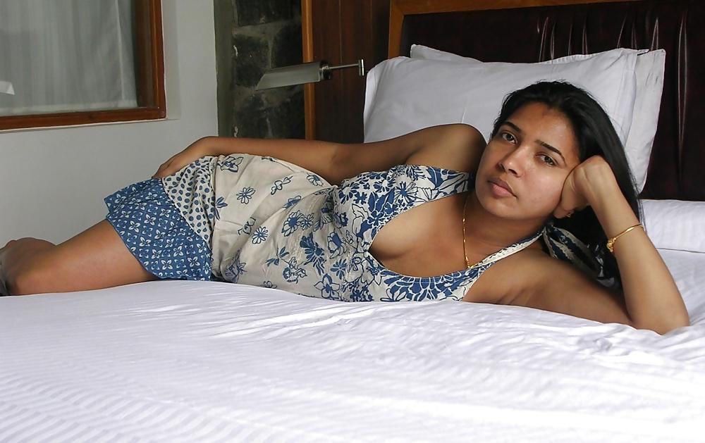 25P Indian girl  ass rimming 