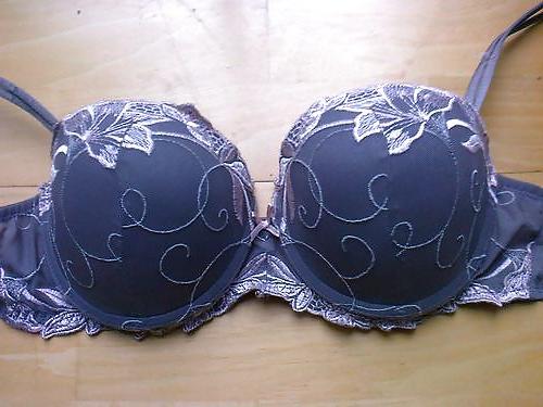 25P Small tits teens in bras