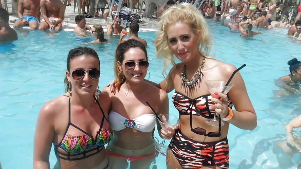 25P Ibiza Sluts