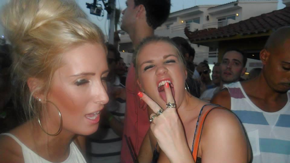 25P Ibiza Sluts