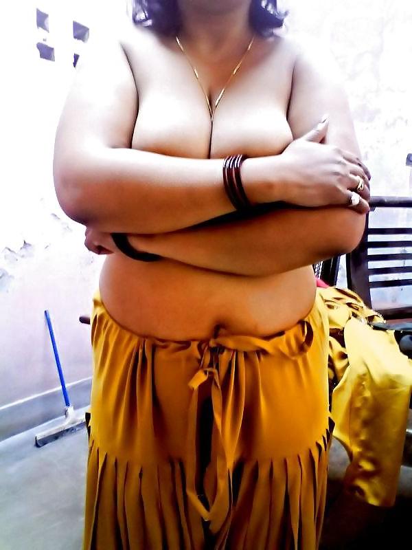 9P Indian Aunty 180