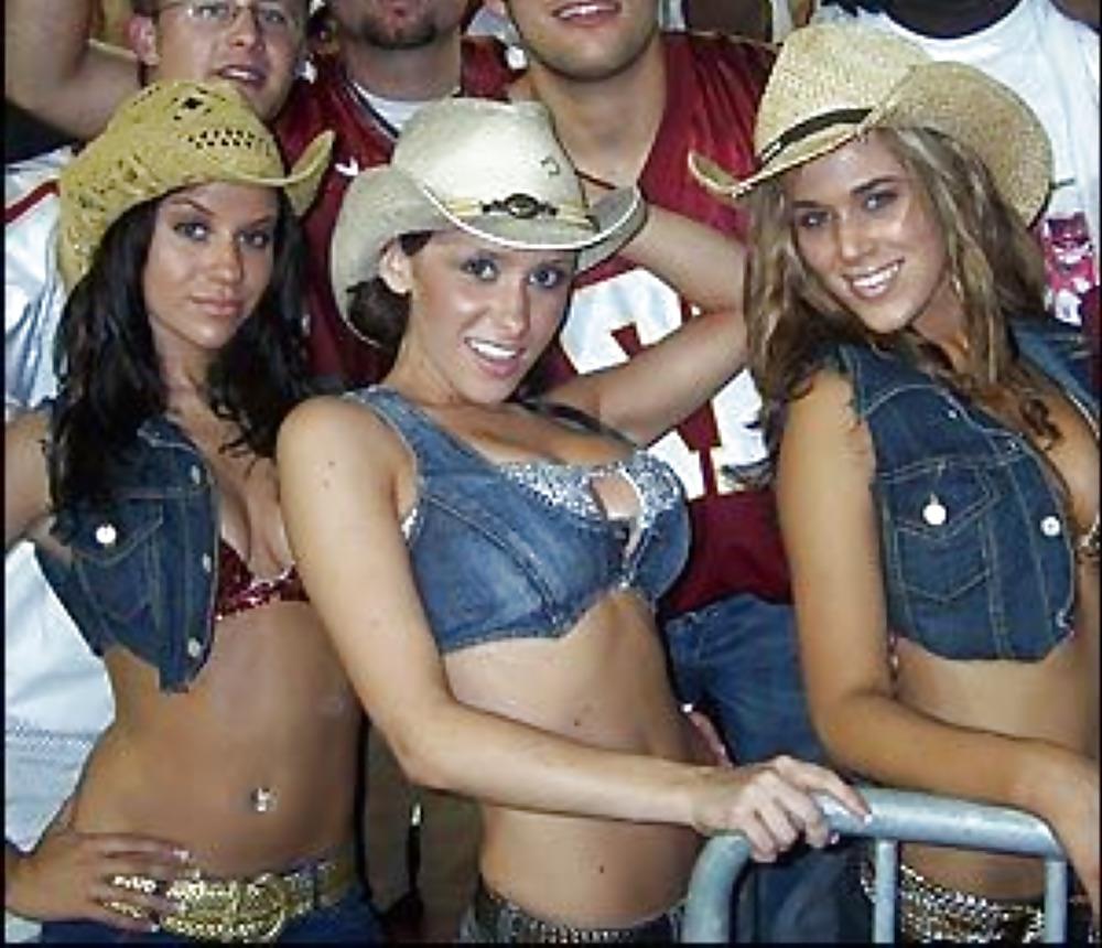 25P Hot Girls of Sports