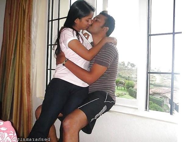 25P Couple: Having secret fun