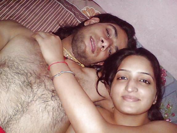 25P Couple: Having secret fun