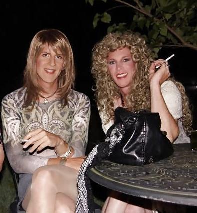 25P Smoking gurls 9