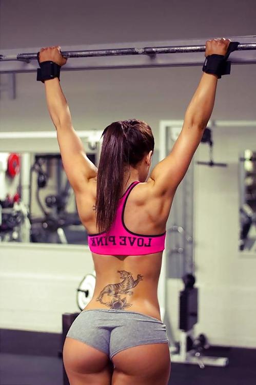16P Muscle babes III