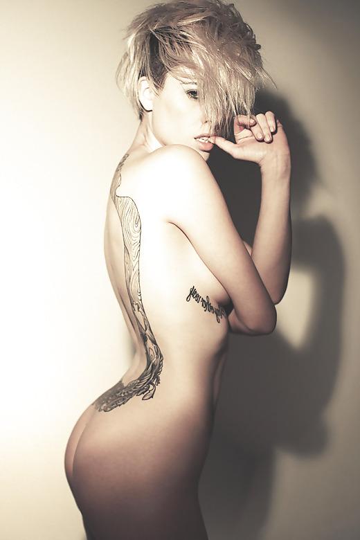 25P Babes with Tattoos
