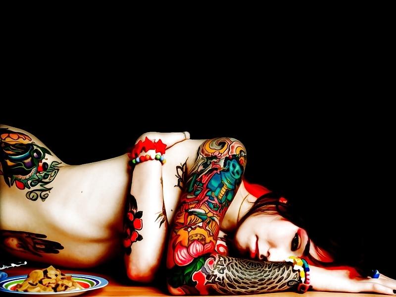 25P Babes with Tattoos