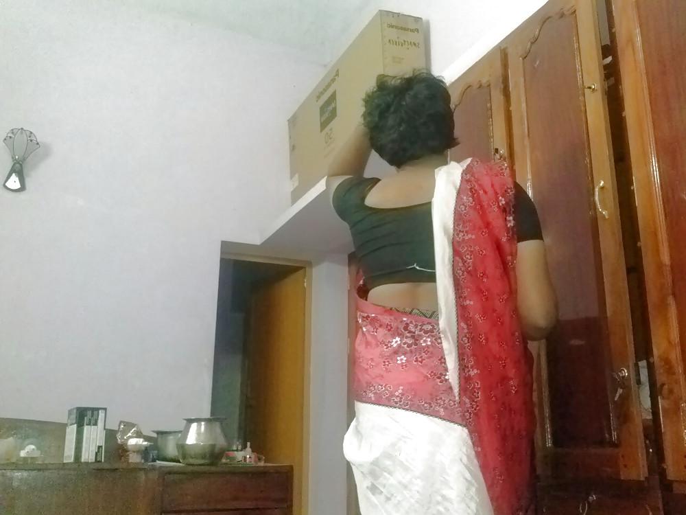 25P Me in saree.. indian ass loves to be in a saree..