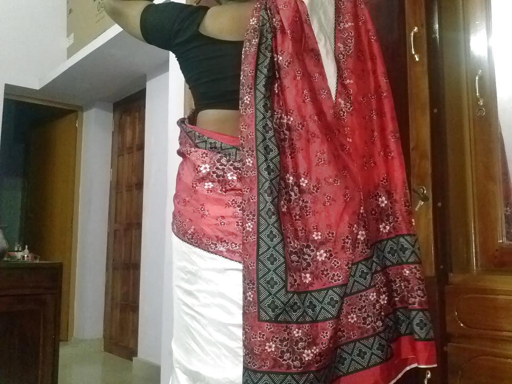 25P Me in saree.. indian ass loves to be in a saree..