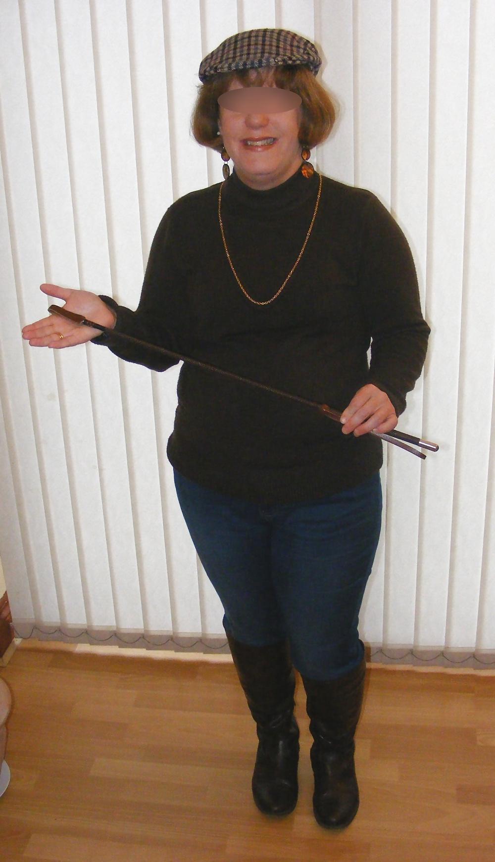 20P Mistress K in boots with riding crop