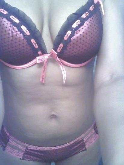 9P Sexy MILF