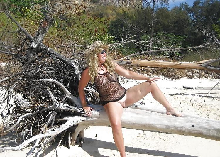 6P Posing for my husband in the beach