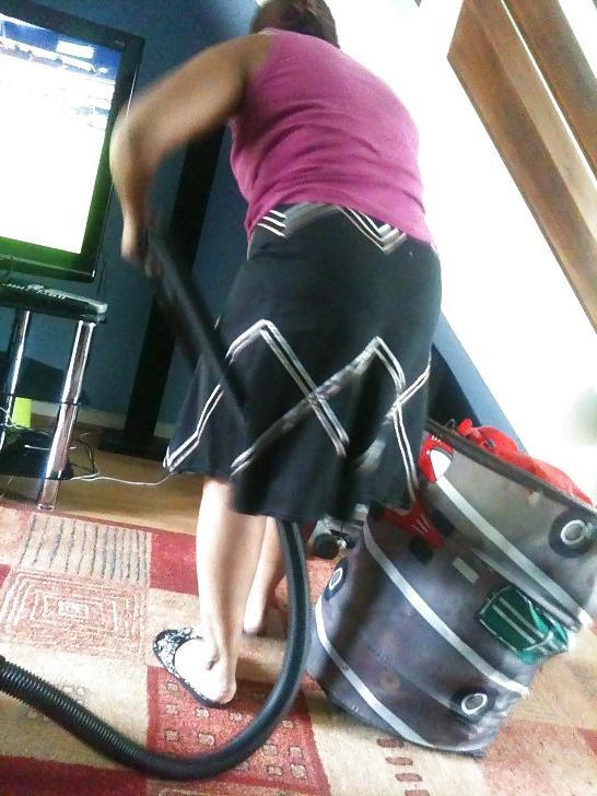 8P Maman Beurette Fait Le Menage