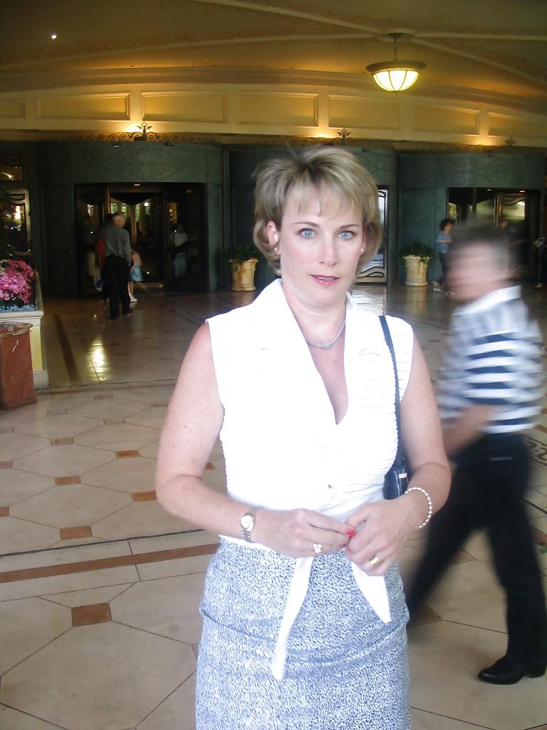 25P Blonde Mature Wife Shows Off In Front Of Her Husband