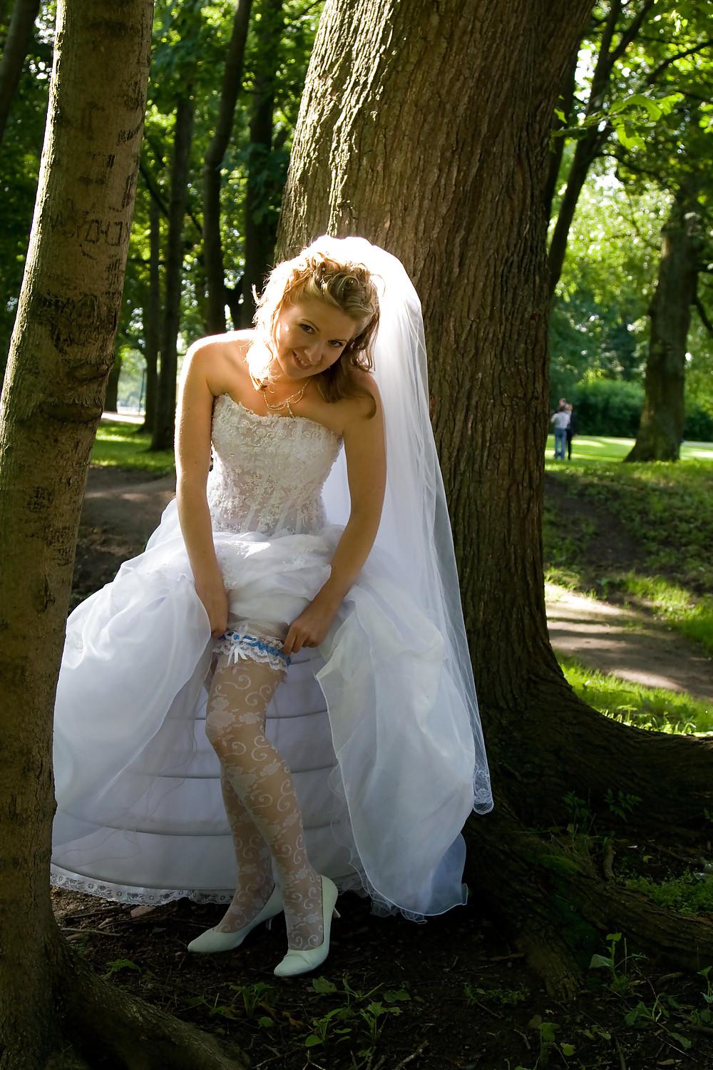 25P Get Married!
