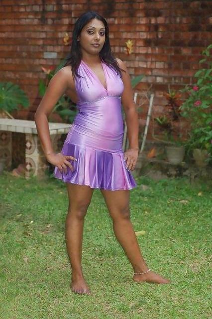 15P Hot Indian Desi Babes 