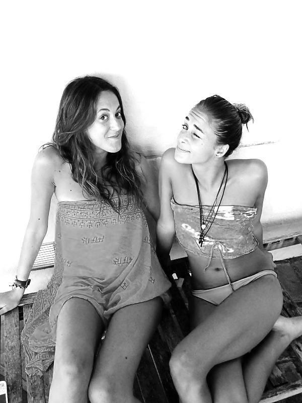 25P Spanish Chicas Vol.2