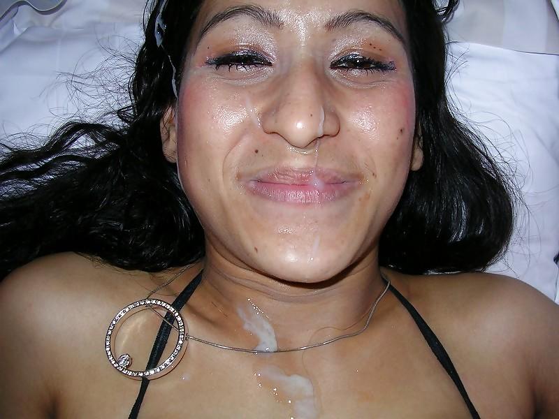 11P Beurette arab face a sperme