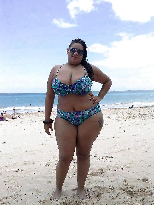 25P Non nude busty chubby bbw babes amatuer covering huge tits 5