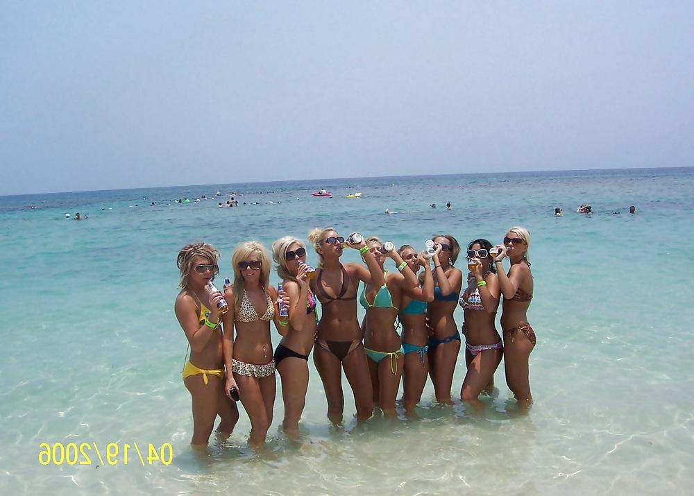 25P Some images of Hot amateur Teens&Babes On the beach MIXeD
