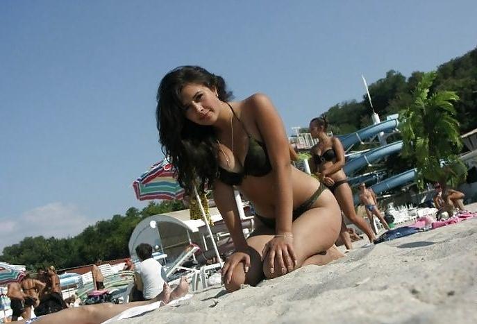 25P Some images of Hot amateur Teens&Babes On the beach MIXeD