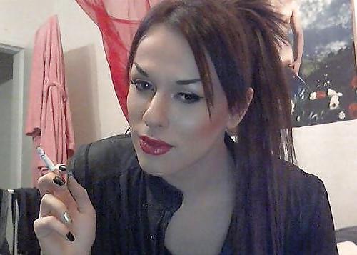 25P Sexy smoking gurls 7