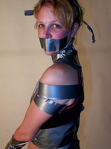 25P Tape bondage 002