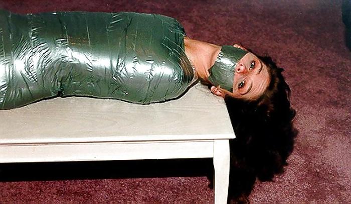 25P Tape bondage 002