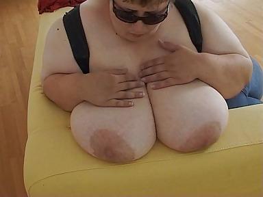 25P Huge boobs world ( Season 4 )