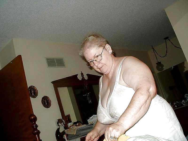 25P Big bras on Grandma