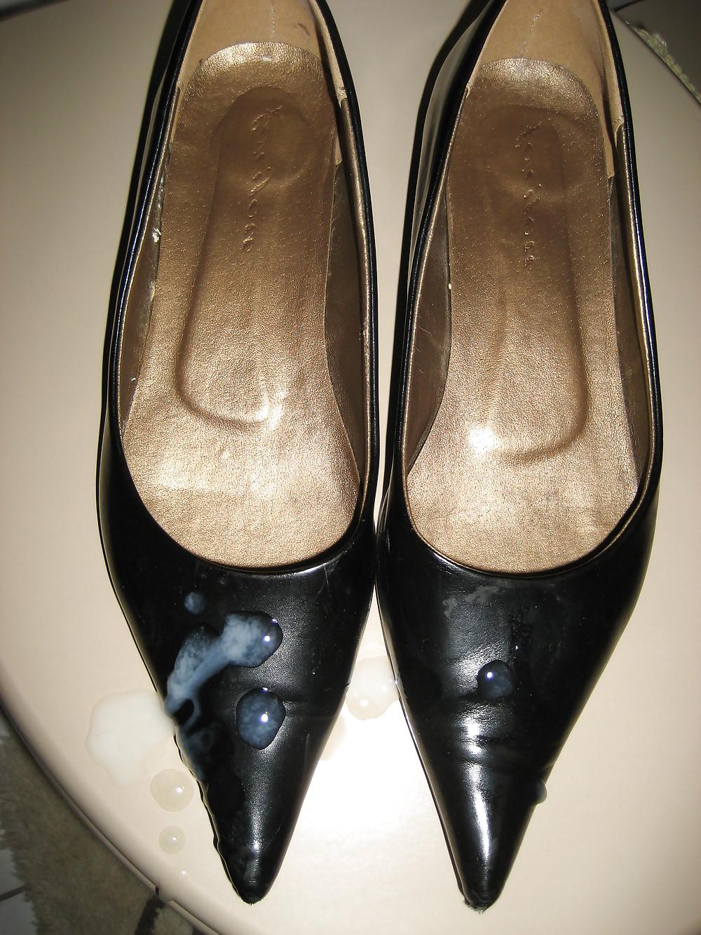 5P Cum on Boots