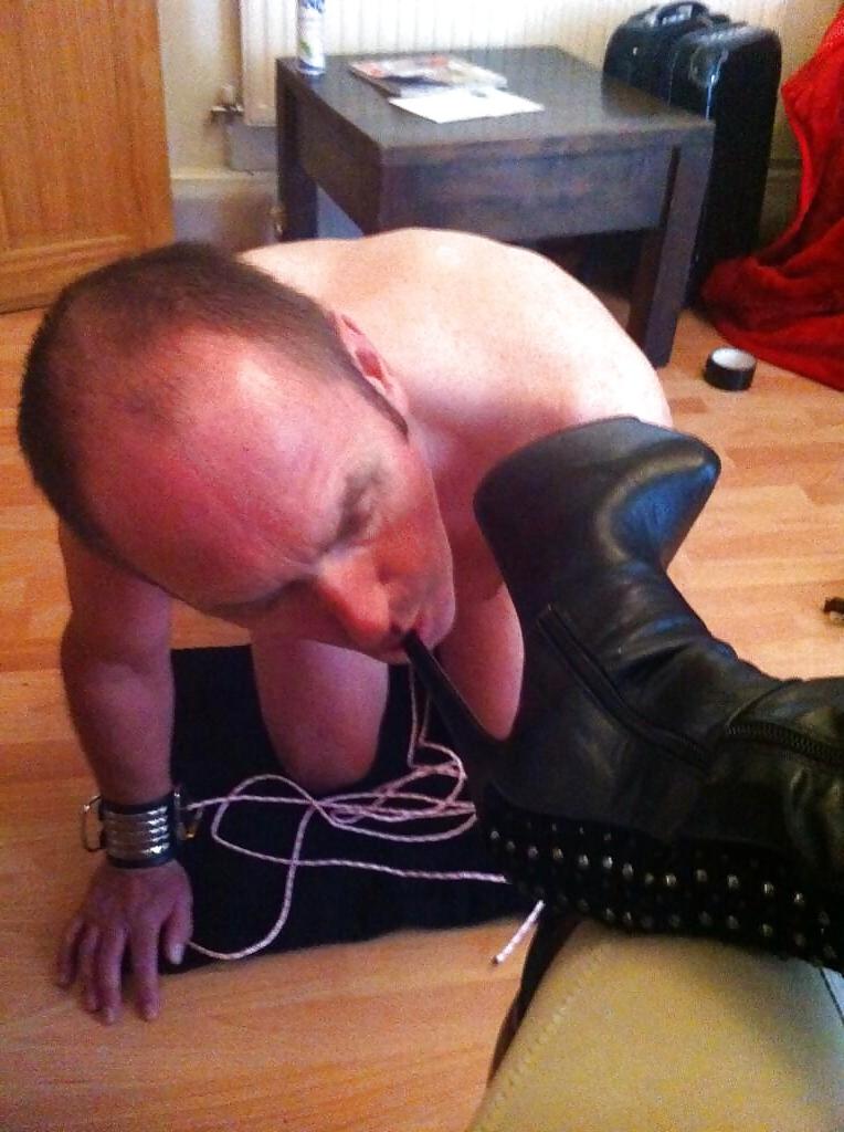25P Sexy women in boots #6