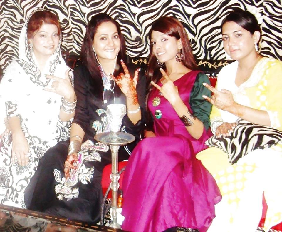 22P Indian Delights 11, WHO would you FUCK & HOW?