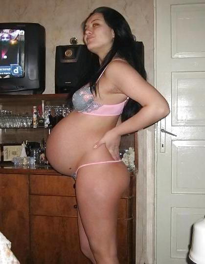 25P Pregnant Babes - Sexy In Lingerie!