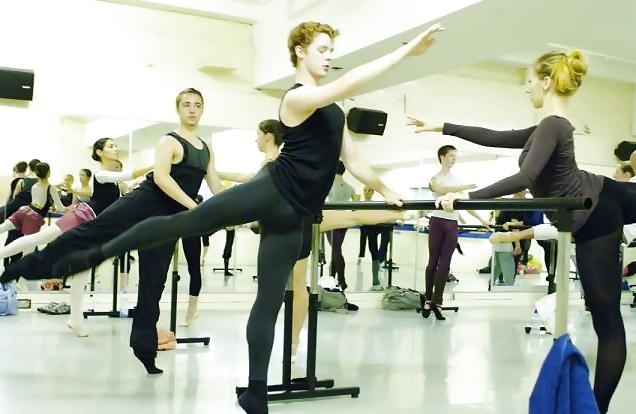 25P Gays in Tights