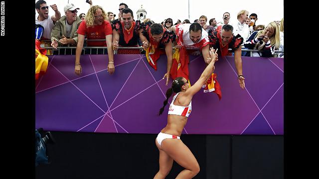 21P Liliana Fernandez: Sexy ASS Spain Volleyball - Ameman
