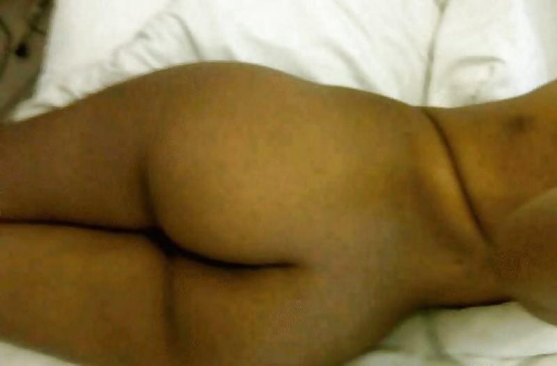 21P Sexy Indian Escort Girl Nude Pictures