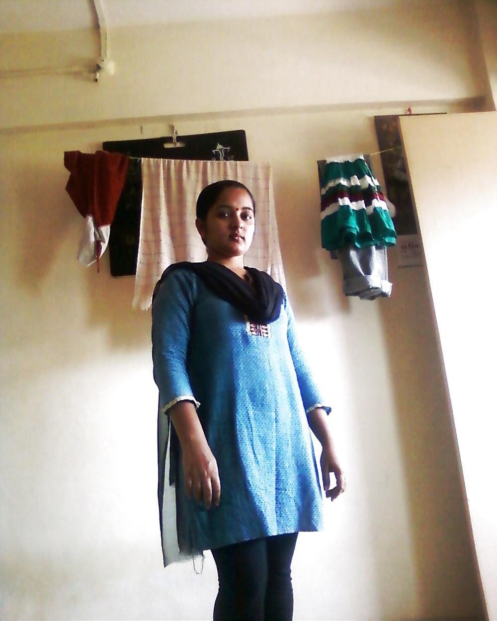 10P My Indian Slut Wife Want Many Cocks